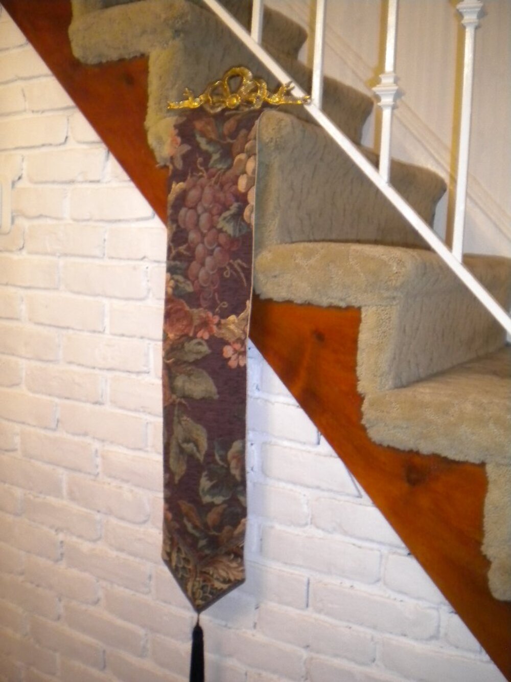 Brown Sugar Vintage Tapestry Stair Runner 6.5" x 42" Fruit Grape Floral Tassel